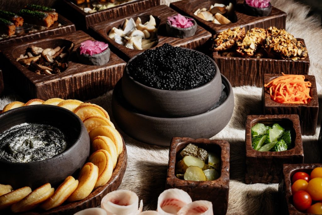 Событие: Сибирское застолье, слайд 5