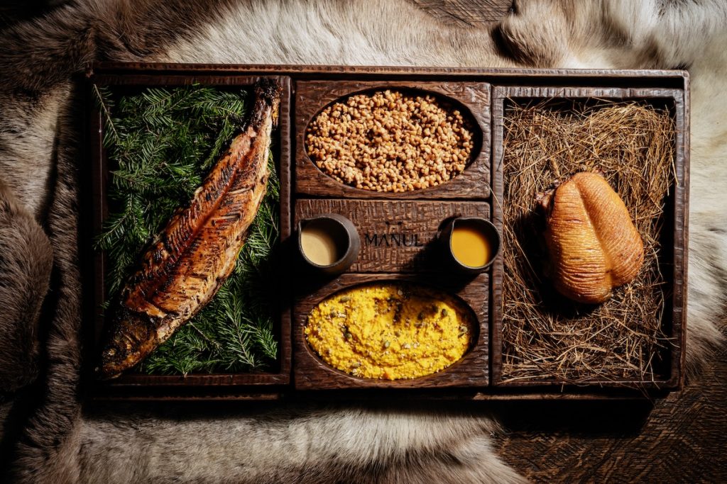 Событие: Сибирское застолье, слайд 4