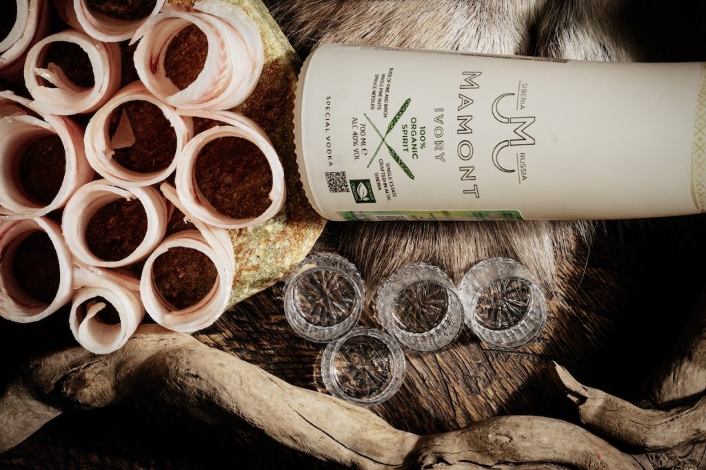 Событие: Сибирское застолье, слайд 2